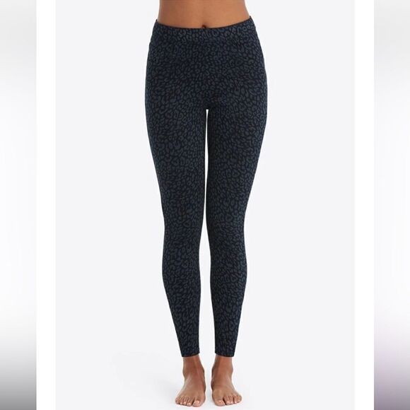 SPANX navy blue leopard print jeggings size medium. - Picture 2 of 9